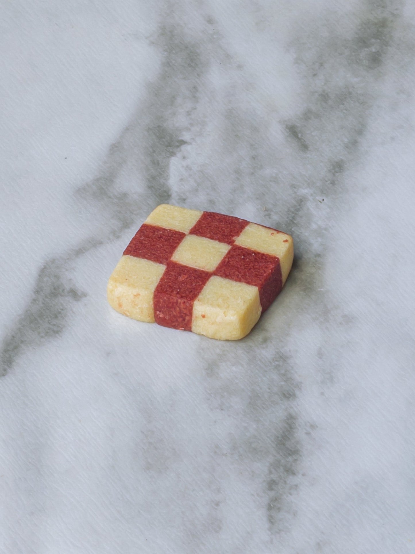 Red Velvet Checkerboard 130g