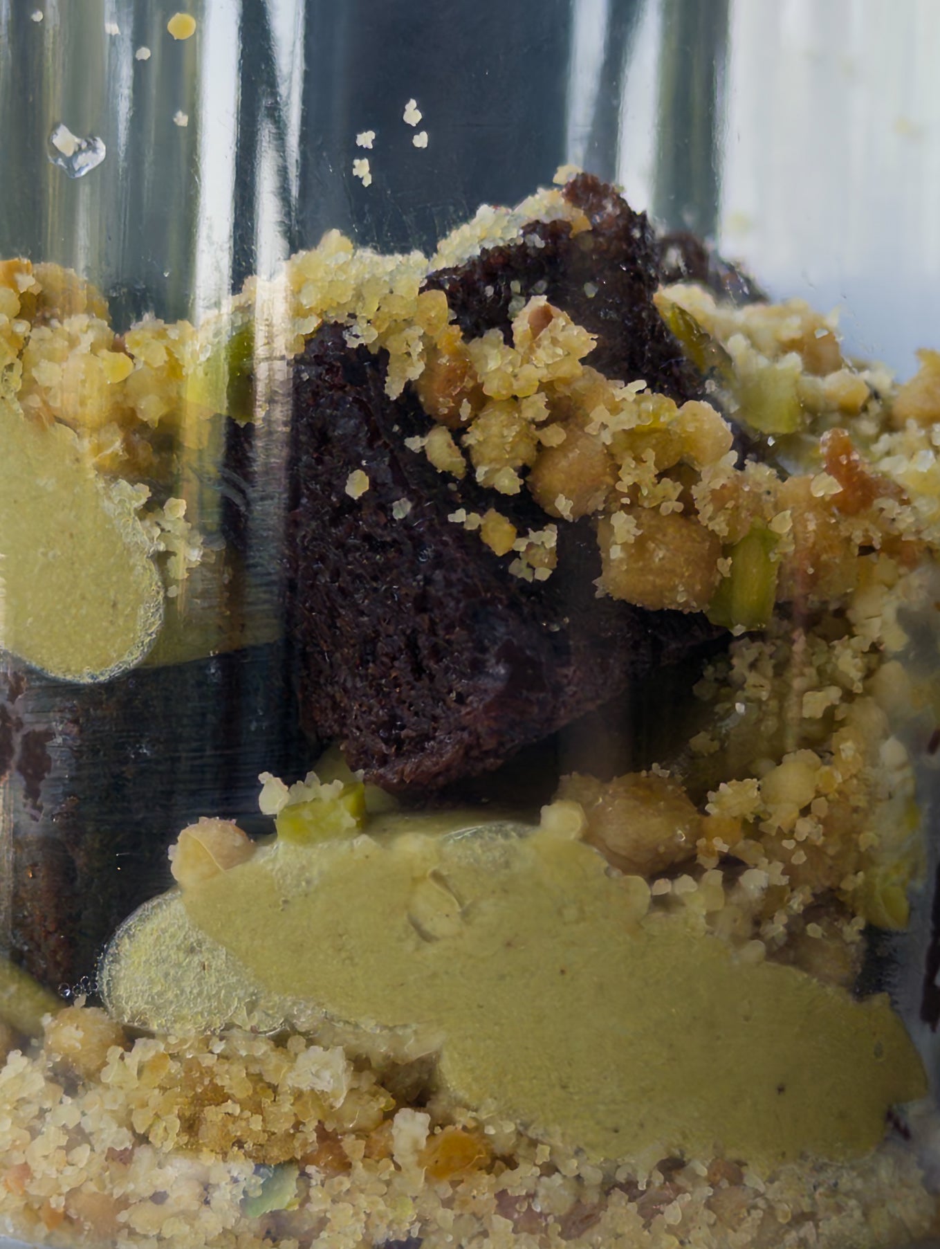 Pistachio Brownie Trifle 120g (4)