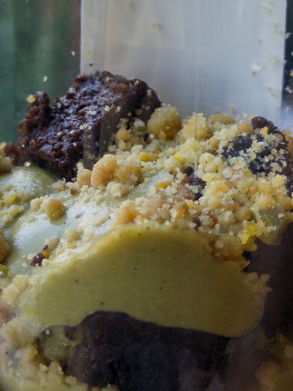 Pistachio Brownie Trifle 120g (4)