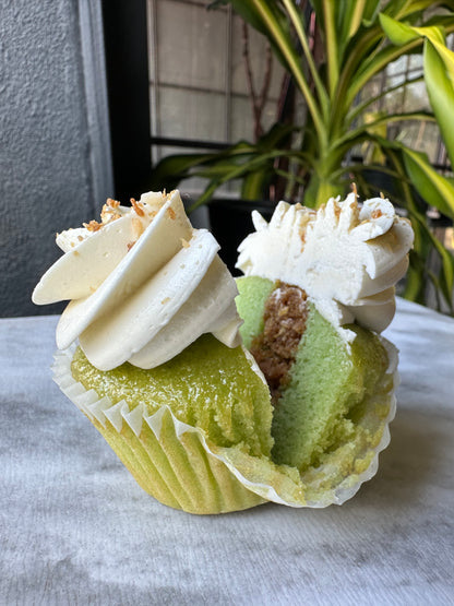 Pandan & Gula Melaka Cupcakes (12)