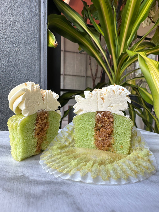Pandan & Gula Melaka Cupcakes (12)